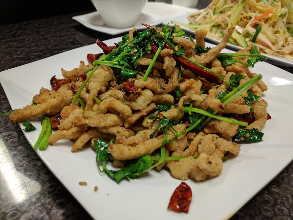 Huis Wontons | 130 Broadway Blvd #100, Sherwood Park, AB T8H 2A3, Canada | Phone: (780) 449-3688