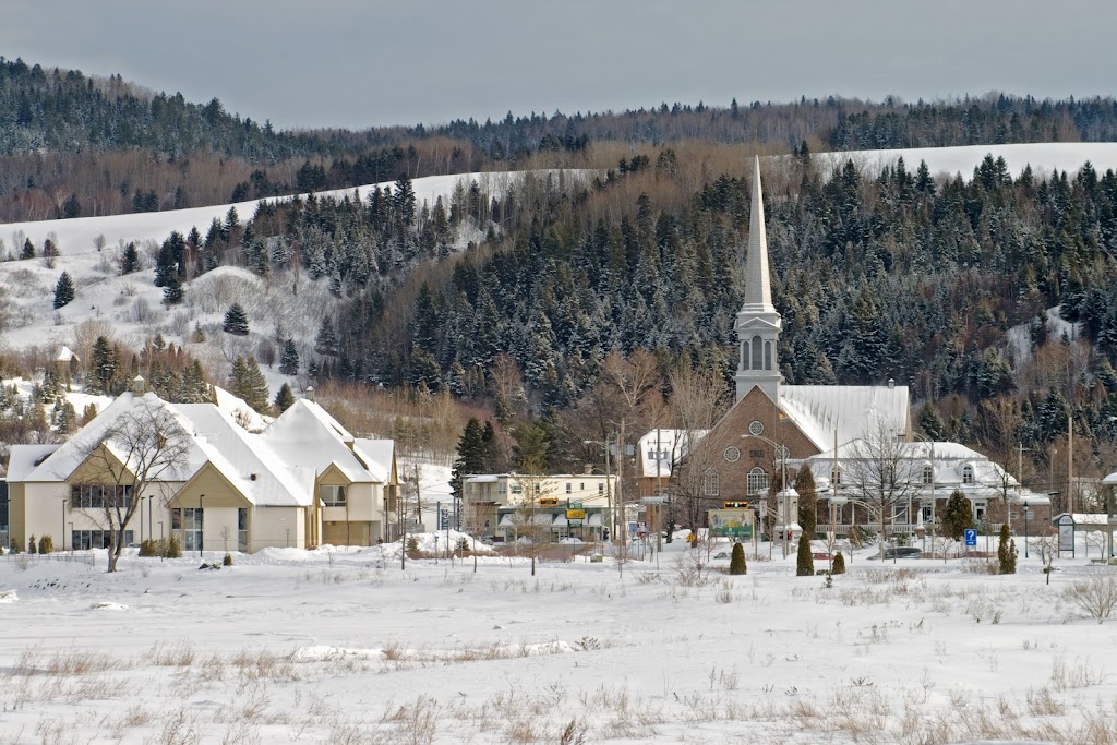 Paroisse St-Alexis De La Grande-Baie | 3291 Bd de la Grande-Baie-Sud, La Baie, QC G7B 1G1, Canada | Phone: (418) 544-4703