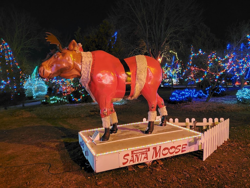 Simcoe Christmas Panorama | 50 Bonnie Dr, Simcoe, ON N3Y 3V6, Canada | Phone: (519) 426-1022