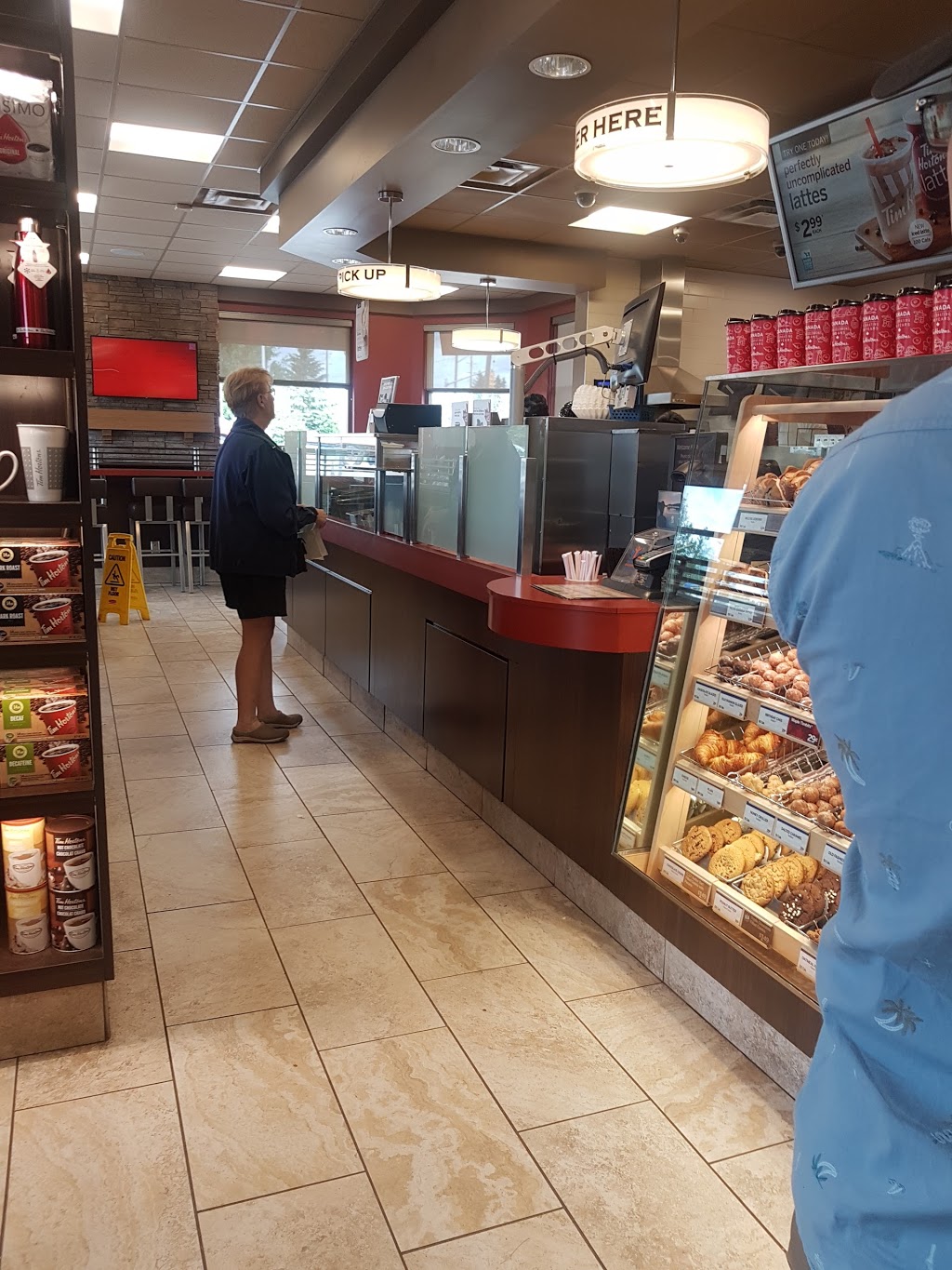 Tim Hortons | 1127 Oliver Rd, Thunder Bay, ON P7B 7A4, Canada | Phone: (807) 344-0880