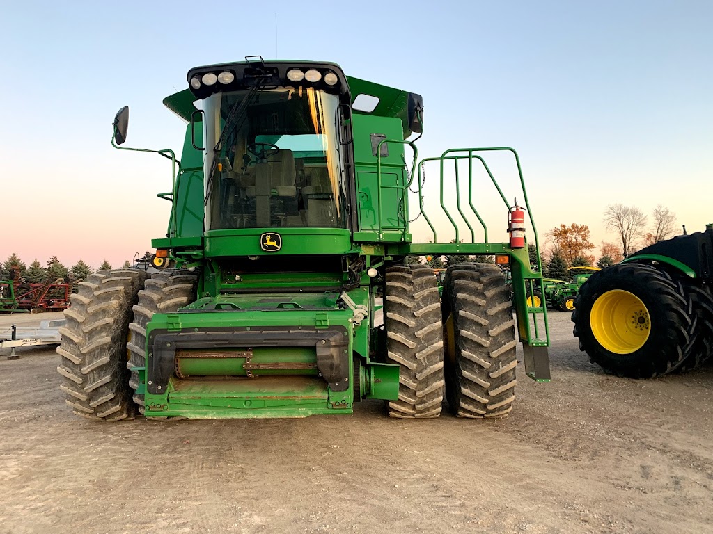 Huron Tractor | 5936 Perth County Line 44, Mitchell, ON N0K 1N0, Canada | Phone: (519) 347-2251
