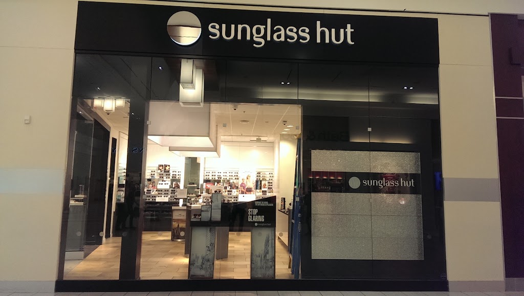 Sunglass Hut | 550 King St N, Waterloo, ON N2L 5W6, Canada | Phone: (519) 885-7935