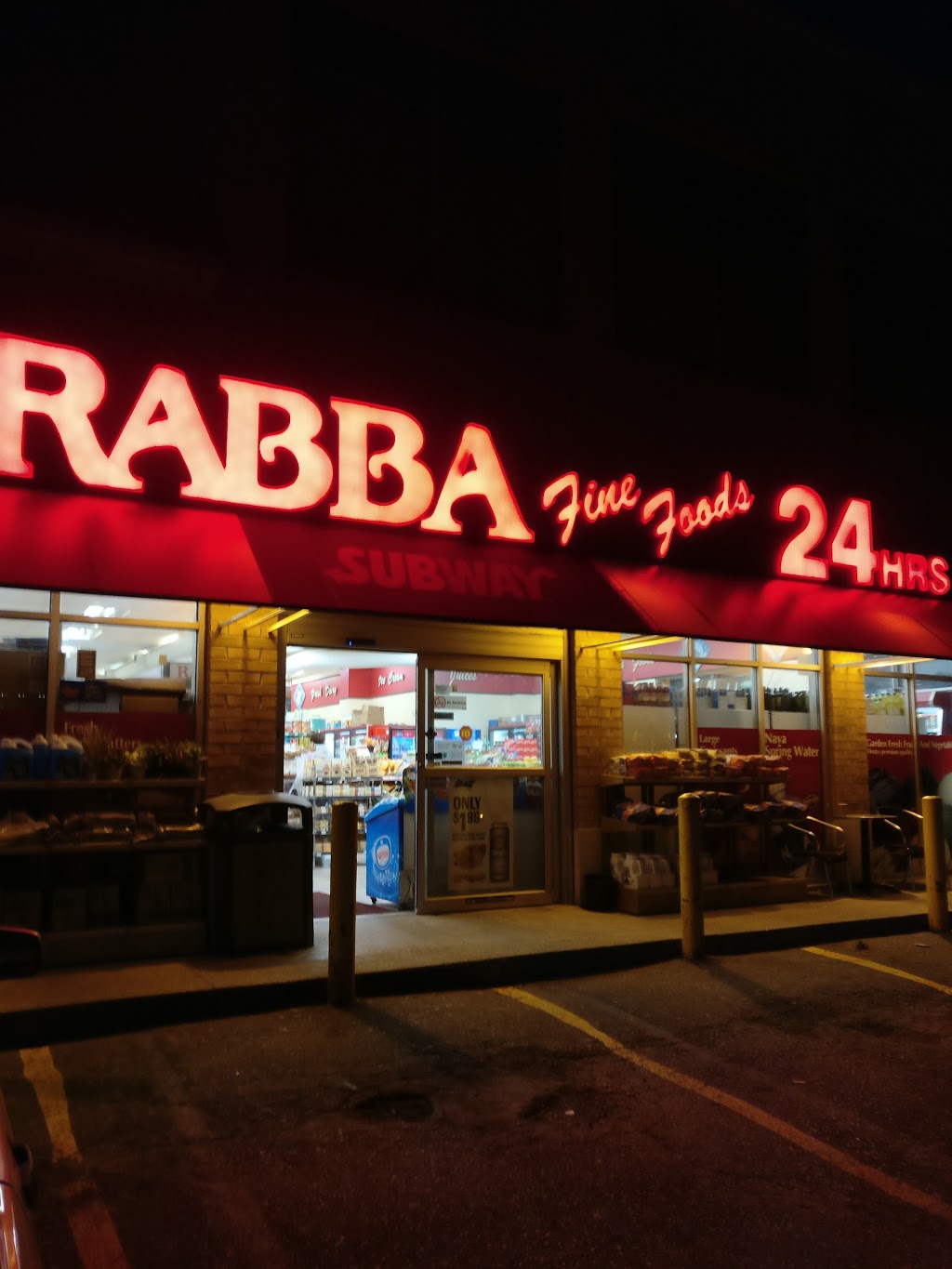 Rabba Fine Foods | 2090 Hurontario St, Mississauga, ON L5B 1M8, Canada | Phone: (905) 275-8810