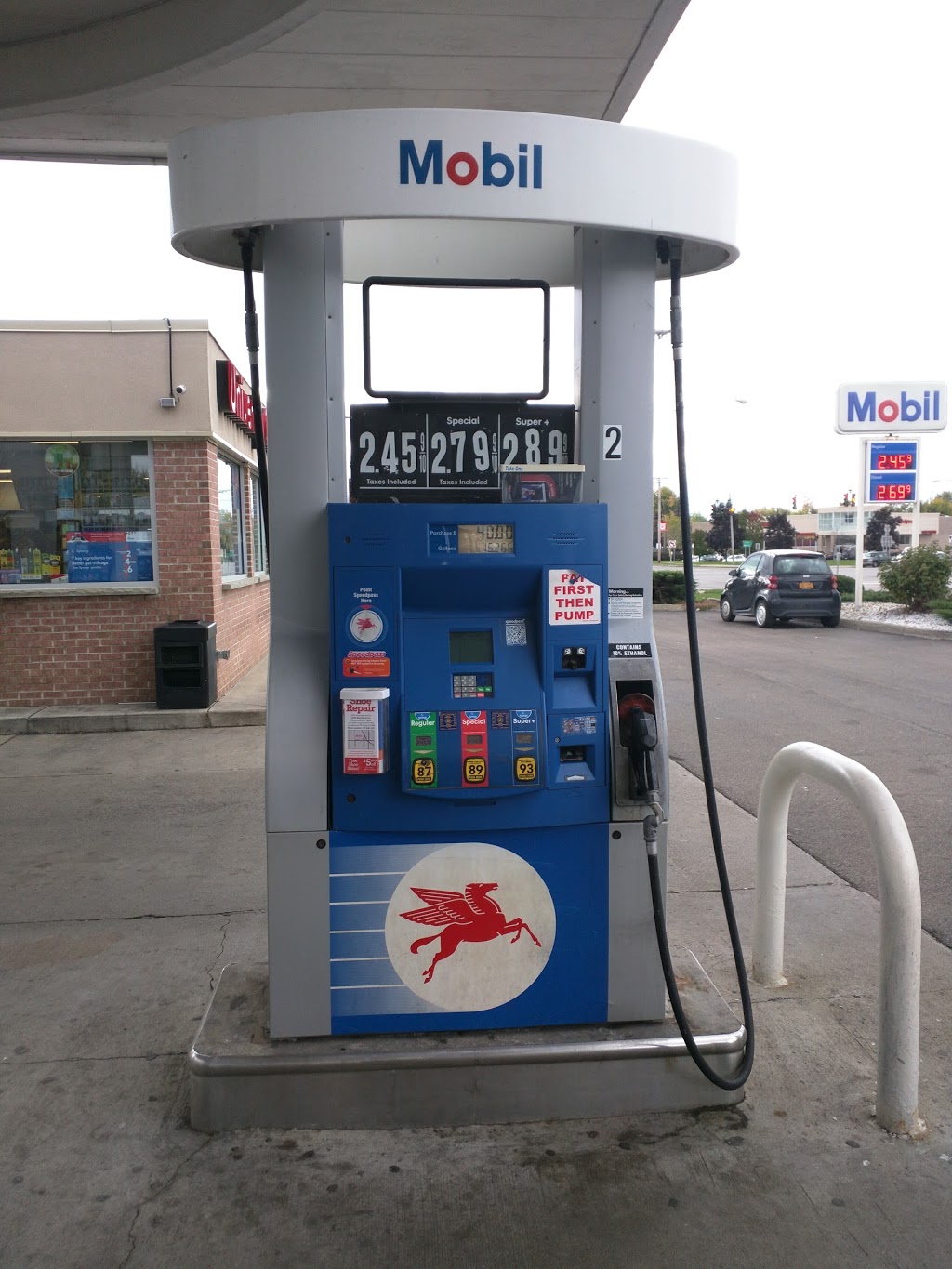 Mobil | 3652 Sheridan Dr, Amherst, NY 14226, USA | Phone: (716) 834-9003