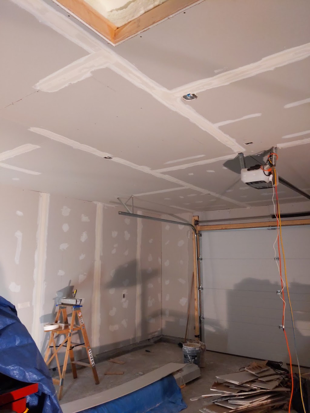 Big Dog Drywall | 2032 Reunion Blvd NW, Airdrie, AB T4B 0H2, Canada | Phone: (403) 483-2090