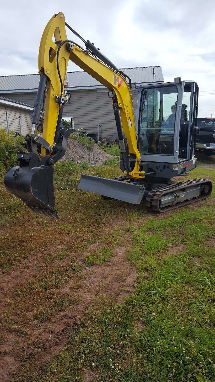 Amherst Mini Excavation | 1213 Hwy 6, Unit B, Warren, NS B4H 3Y2, Canada | Phone: (902) 664-4918