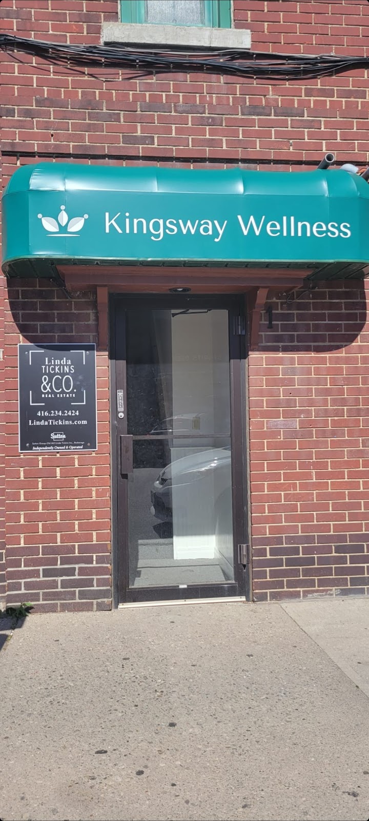 Kingsway Wellness | 2940 Bloor St W 2nd Floor, Toronto, ON M8X 1B6, Canada | Phone: (416) 519-0903