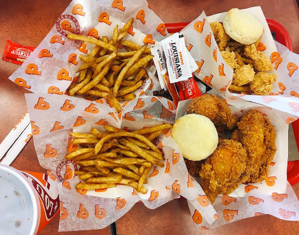 Popeyes Louisiana Kitchen | 1183 Wilson St W #1, Ancaster, ON L9G 3K9, Canada | Phone: (905) 304-0888