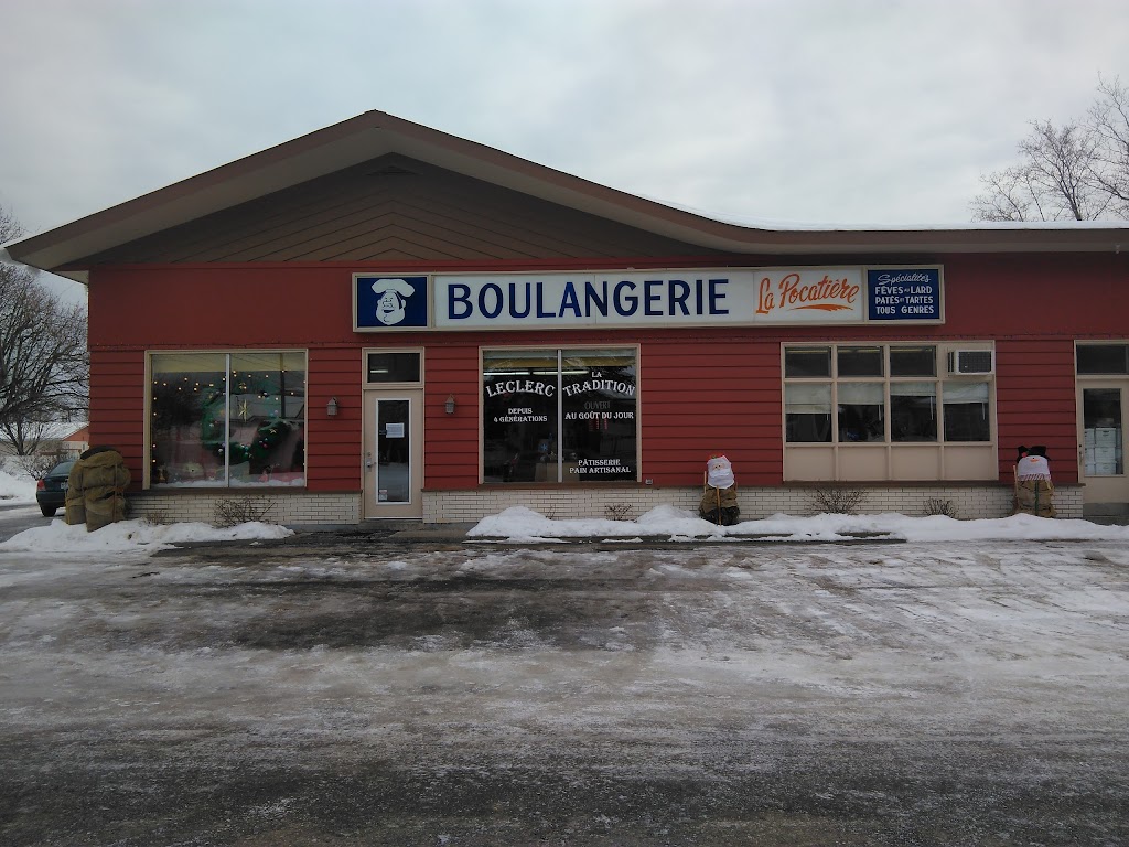 Boulangerie La Pocatiere Inc | 505 8e Avenue Richard, La Pocatière, QC G0R 1Z0, Canada | Phone: (418) 856-1935