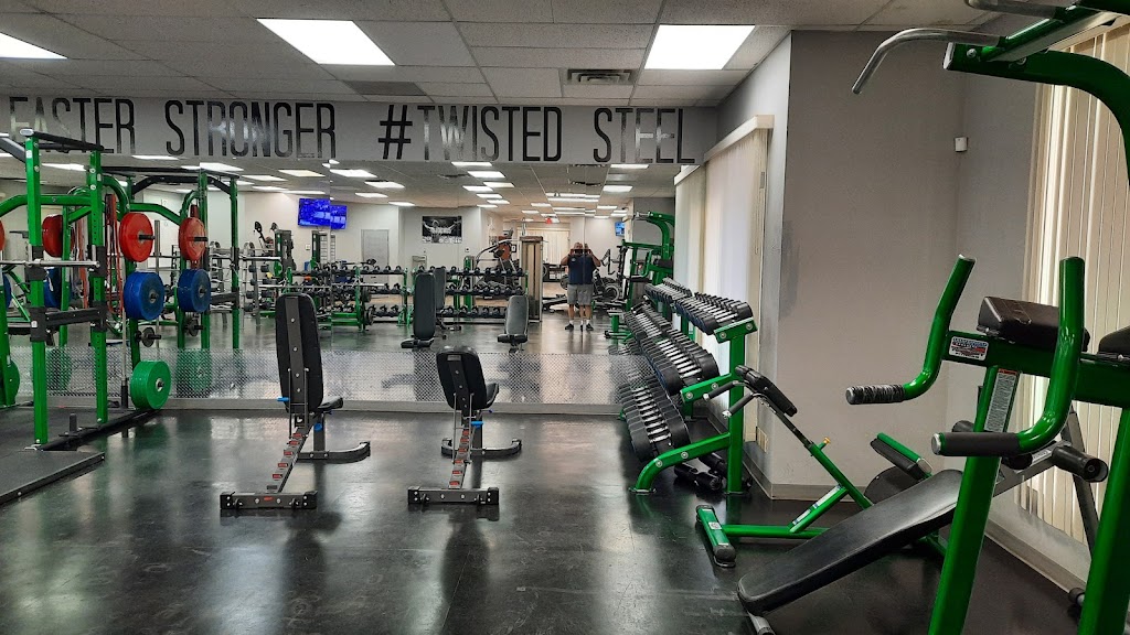 Twisted Steel Fitness Centre | 2008 21st St, Coaldale, AB T1M 1J6, Canada | Phone: (403) 345-4575