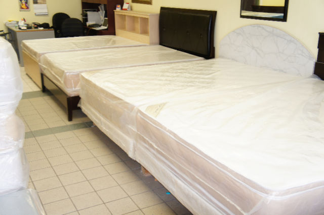 Night Queen Mattress Inc | 287 Glidden Rd #2, Brampton, ON L6W 1H9, Canada | Phone: (905) 796-7629