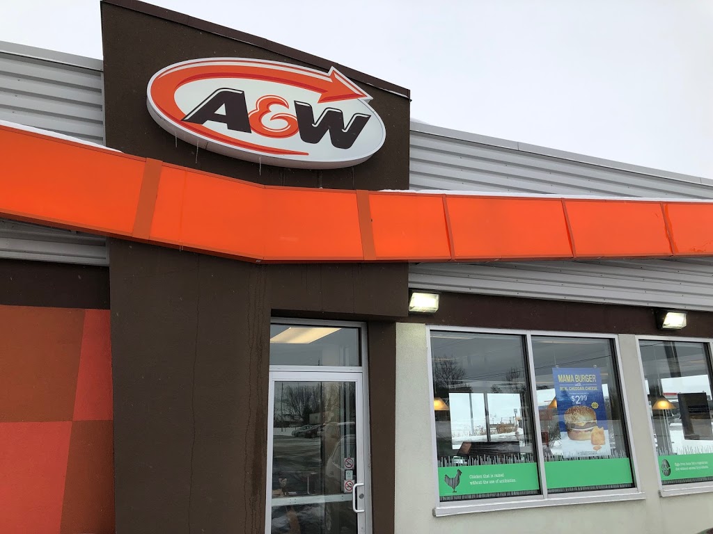 A&W Canada | 510 Mitchell Rd S, Listowel, ON N4W 2B4, Canada | Phone: (519) 291-6759