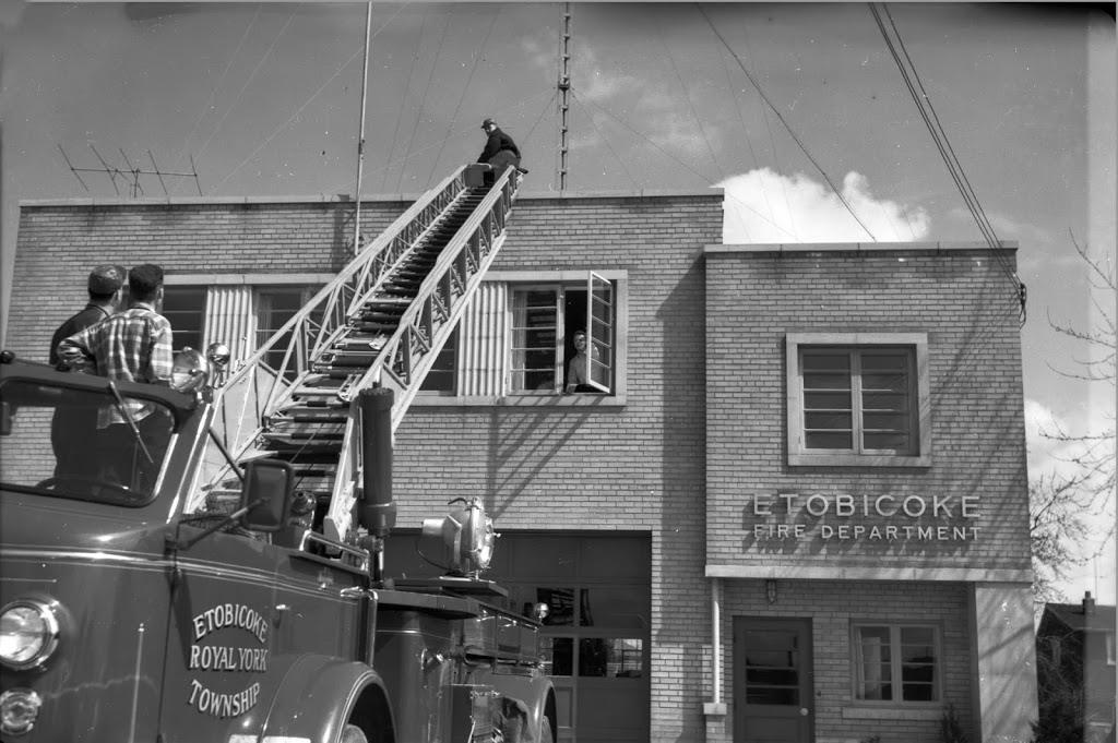 Toronto Fire Station 433 | 615 Royal York Rd, Etobicoke, ON M8Y 2S8, Canada