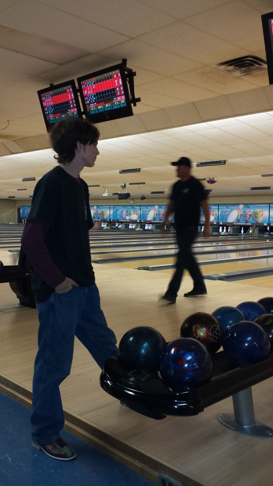 Allie Brandt Lanes | 6510 Lincoln Ave, Lockport, NY 14094, USA | Phone: (716) 433-5976