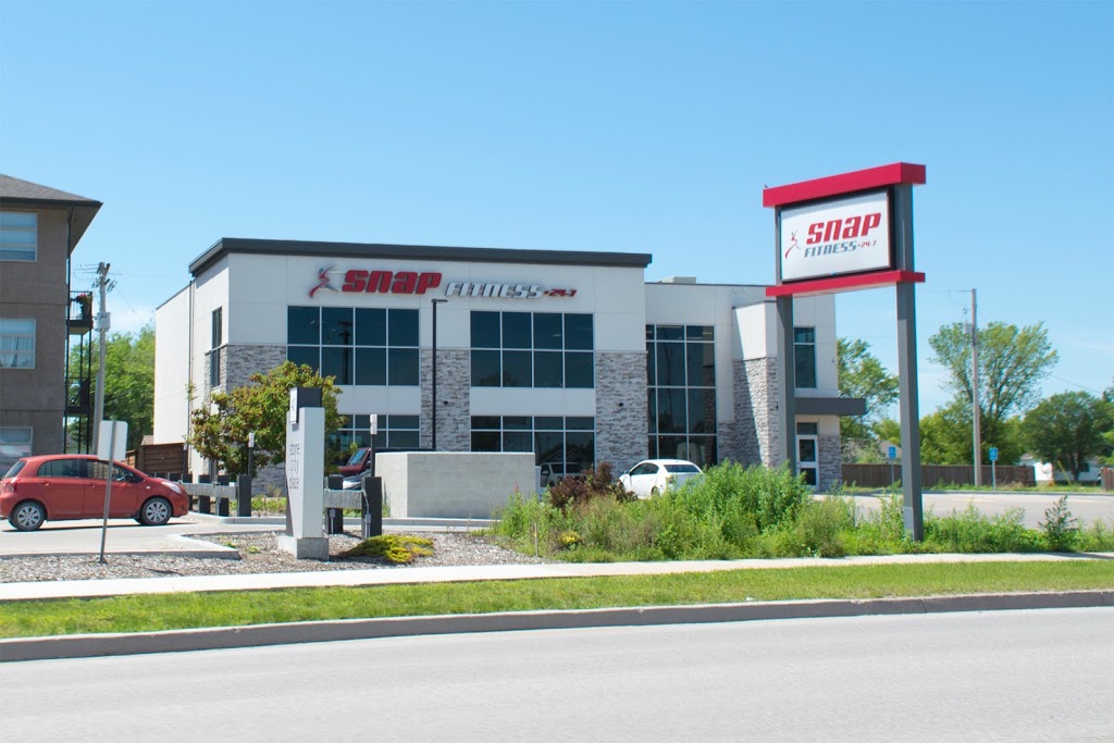 Snap Fitness | 48 PTH 52 W, Steinbach, MB R5G 1X7, Canada | Phone: (204) 320-9990