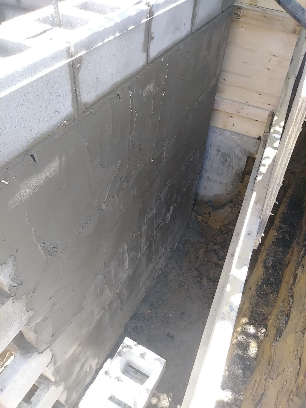 KOME Waterproofing & Underpinning Inc. | 549 Kelvedon Mews, Mississauga, ON L4Z 1G3, Canada | Phone: (647) 915-6943