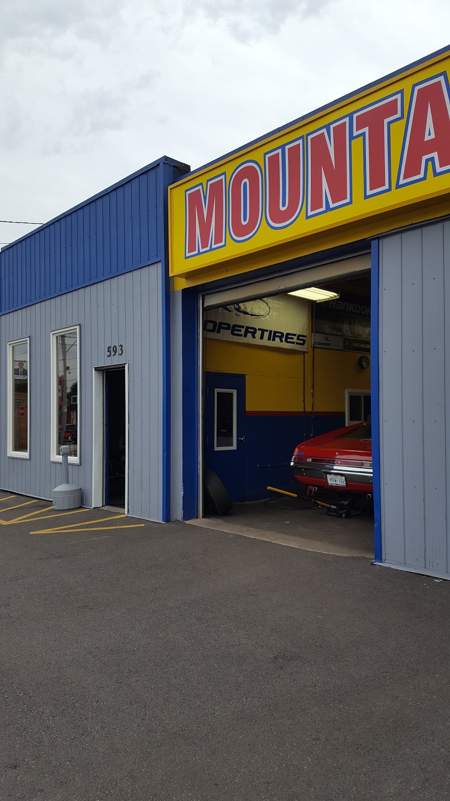 Mountain Tire Ltd | 593 Concession St, Hamilton, ON L8V 1B4, Canada | Phone: (905) 383-9611