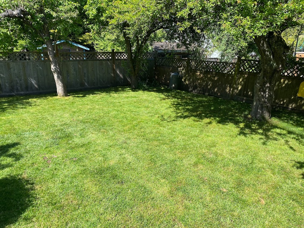 Alder Lawn And Yard Care | 118 Aldersmith Pl #56, Victoria, BC V9A 7M9, Canada | Phone: (250) 380-8561