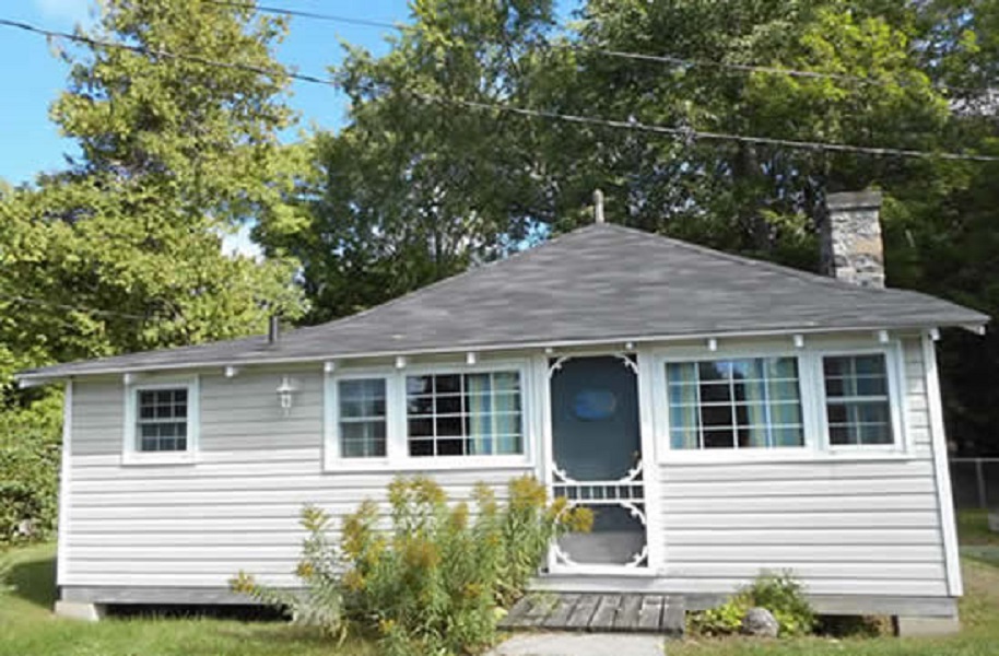 Adopt A Cottage | 1198 2nd Ave S, Sauble Beach, ON N0H 2G0, Canada | Phone: (519) 422-1537