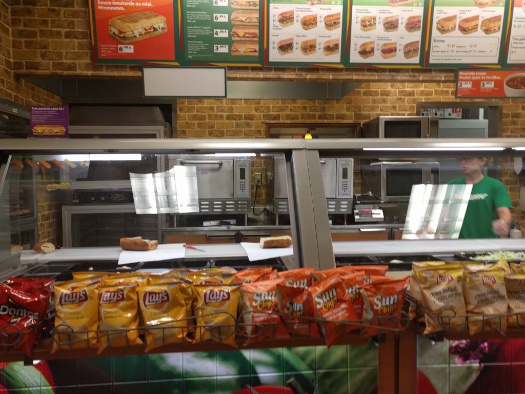 Restaurant SUBWAY | 207 Boulevard du Mont-Bleu, Gatineau, QC J8Z 3G3, Canada | Phone: (819) 771-3988