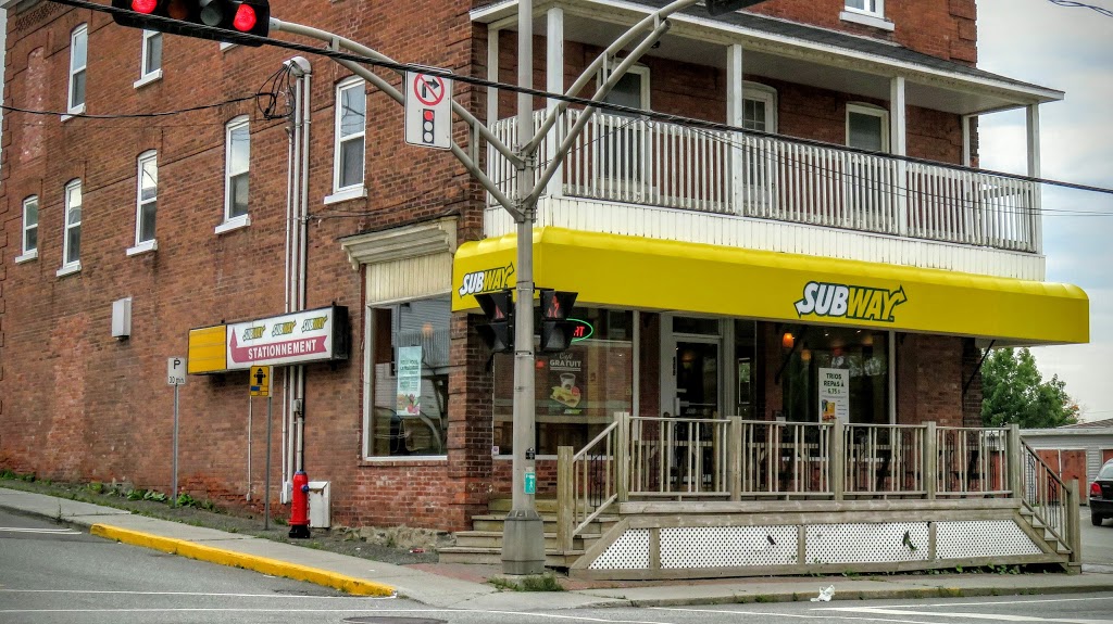 Subway | 90-A Rue Saint-Georges, Windsor, QC J1S 1J6, Canada | Phone: (819) 845-1205