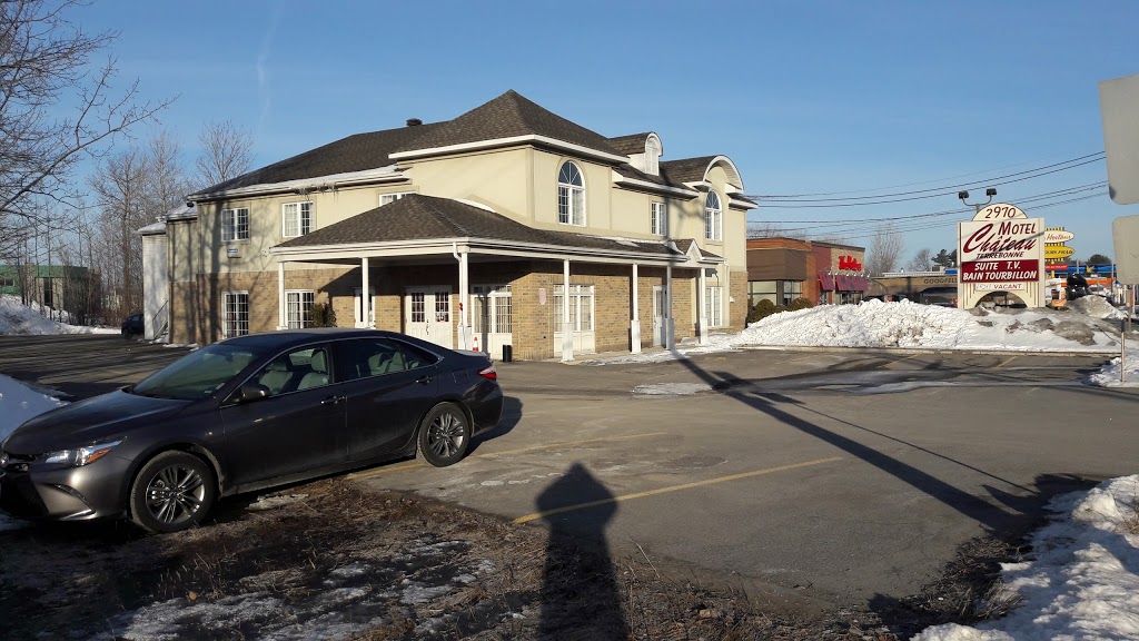 Motel Chateau Terrebonne | 2970 Chemin Gascon, Terrebonne, QC J6X 3Z3, Canada | Phone: (450) 477-2000