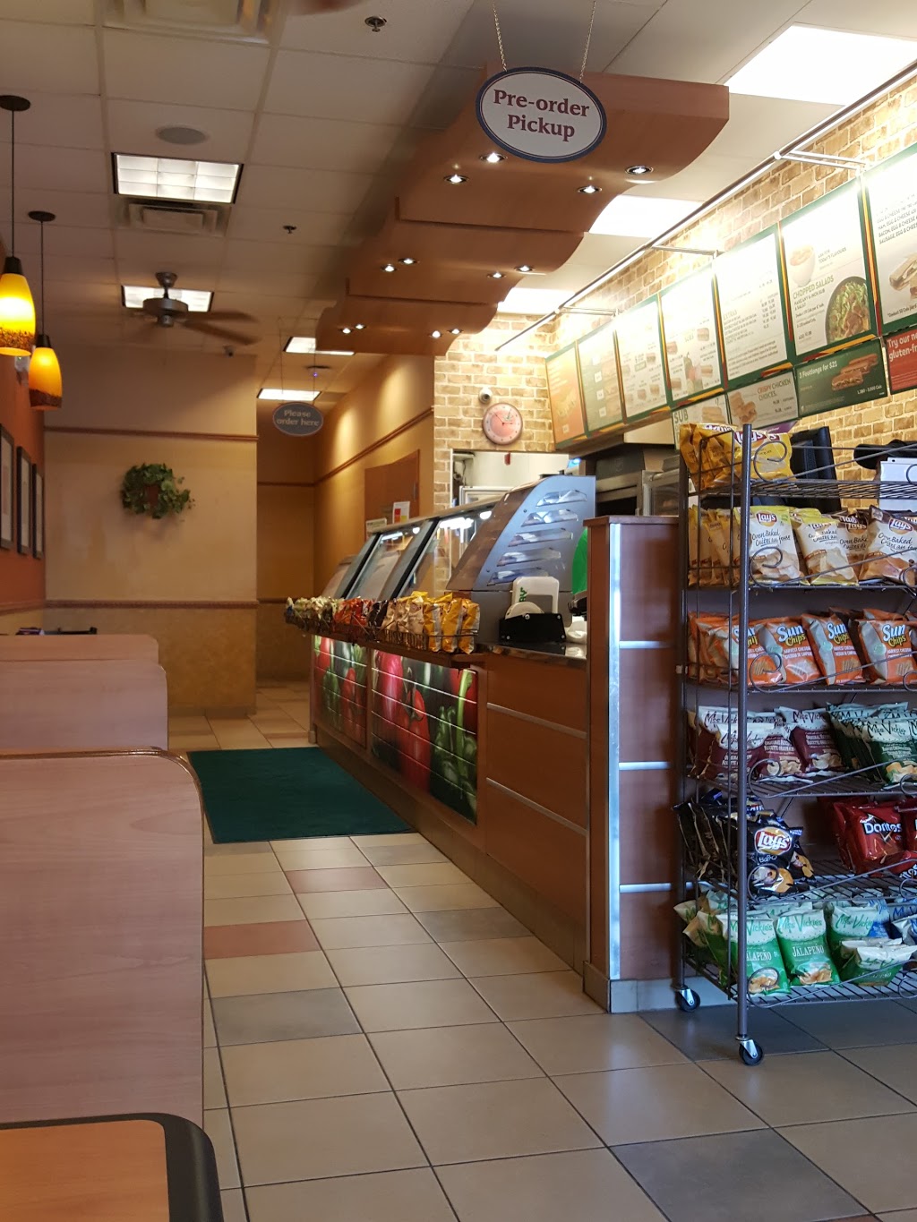 Subway | Uptown Centre, 1900 Appleby Line Unit 4 Building 1, Burlington, ON L7L 0B7, Canada | Phone: (905) 332-5900