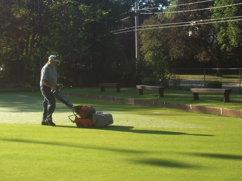 Preston Lawn Bowls Club | 427 Queenston Rd, Cambridge, ON N3H 3J9, Canada | Phone: (519) 653-1085