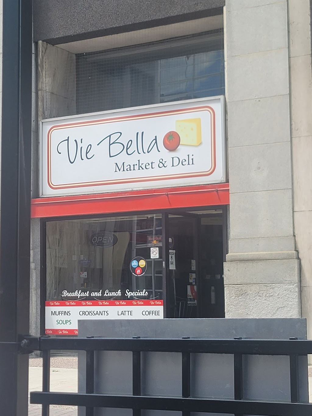 Vie Bella | 87 Sparks St., Ottawa, ON K1P 5K9, Canada | Phone: (613) 230-0666