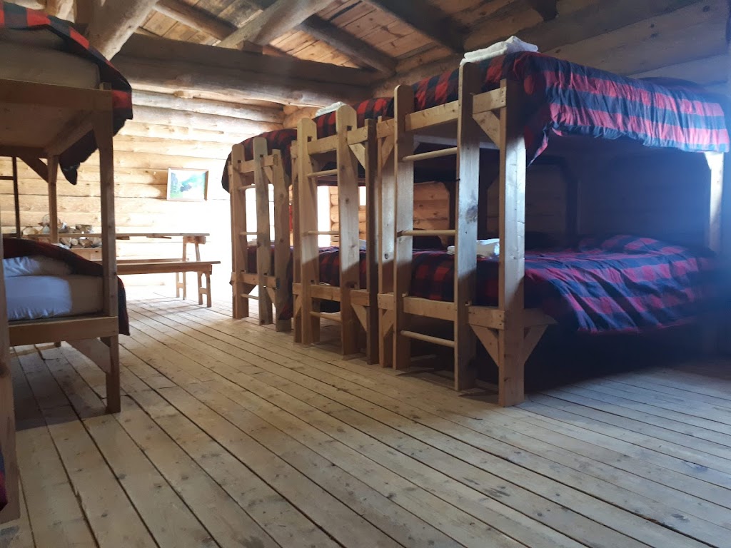 Camp Arthur Savard | 100 Côte de la Jetée, Saint-Siméon, QC G0T 1X0, Canada | Phone: (418) 520-9359