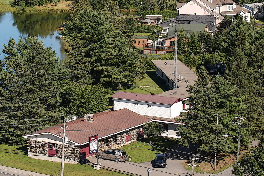 Motel Le Mirabeau | 14209 Rue Leblanc, Mirabel, QC J7N 1N8, Canada | Phone: (450) 432-0606