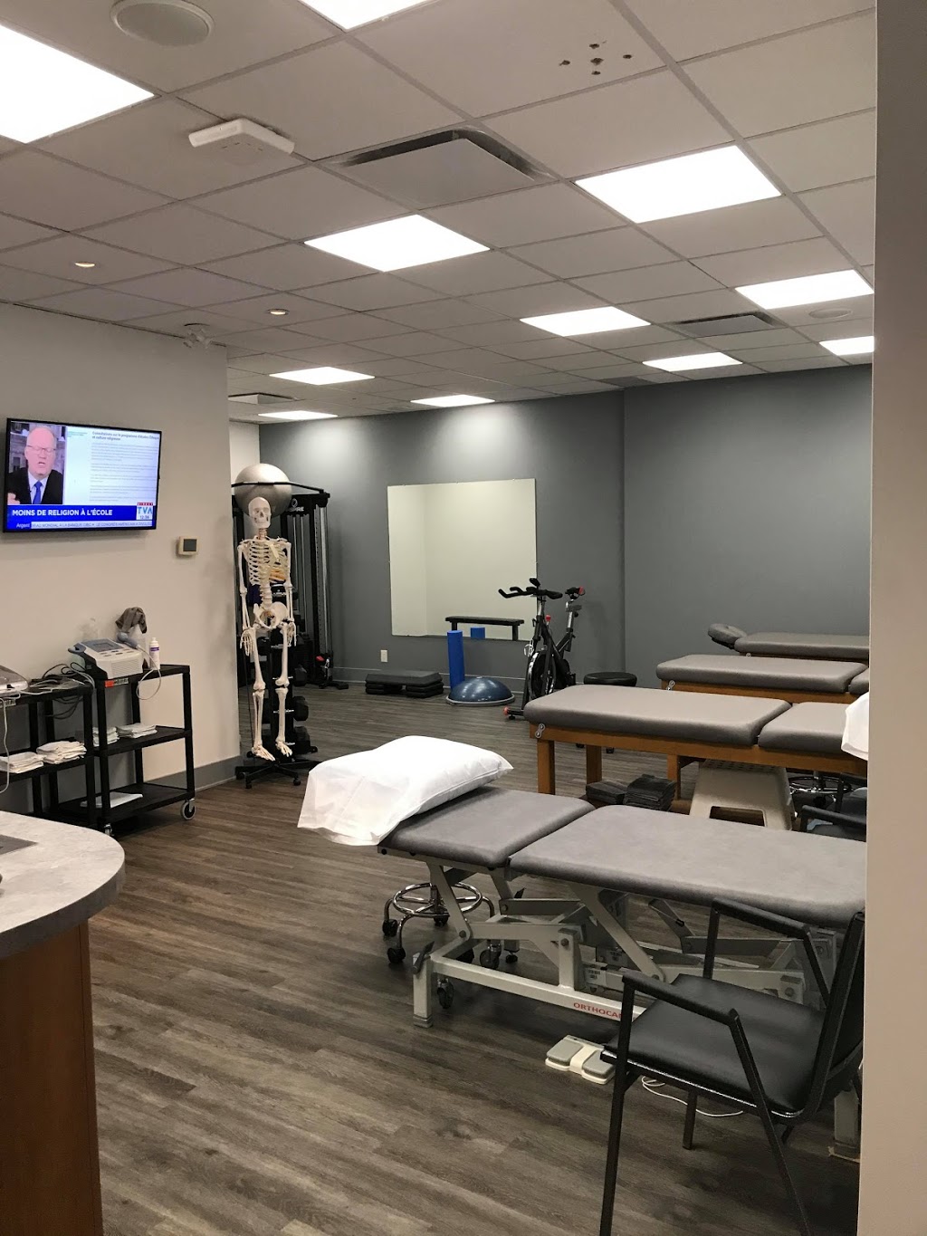 PhysioFix Anjou | 7781 Boulevard Roi-René, Anjou, QC H1K 3G9, Canada | Phone: (514) 303-3002