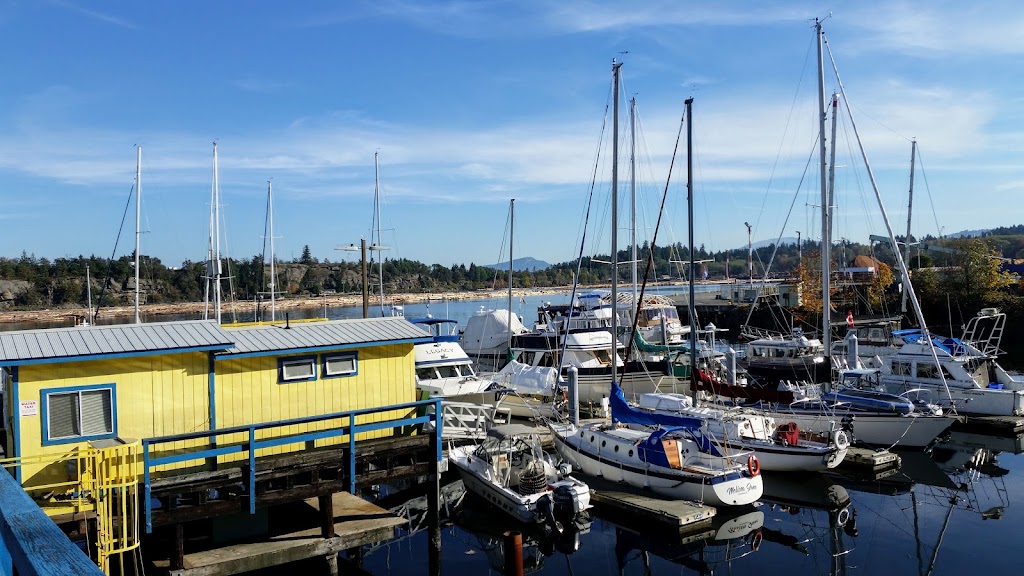 Chemainus Municipal Wharf | Oak St, Chemainus, BC V9G 1M9, Canada | Phone: (250) 246-4655