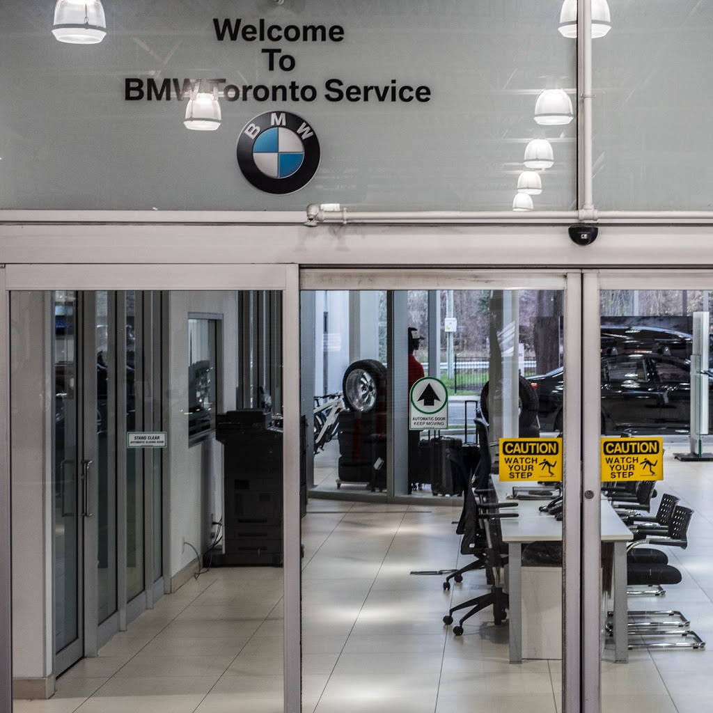 BMW Toronto Service | 11 Sunlight Park Rd, Toronto, ON M4M 1B5, Canada | Phone: (416) 623-4269