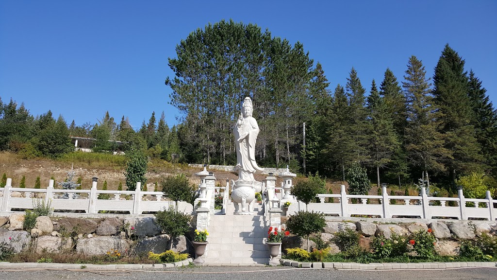 Dao Vien Meditation Center | 435 Chemin de la Sablière, Lantier, QC J0T 1V0, Canada | Phone: (819) 323-4332