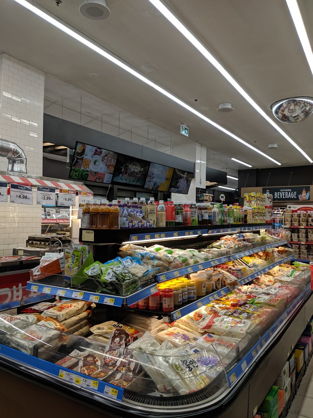 Galleria Supermarket Express | 351 Bloor St W, Toronto, ON M5S 1W7, Canada | Phone: (416) 506-6177