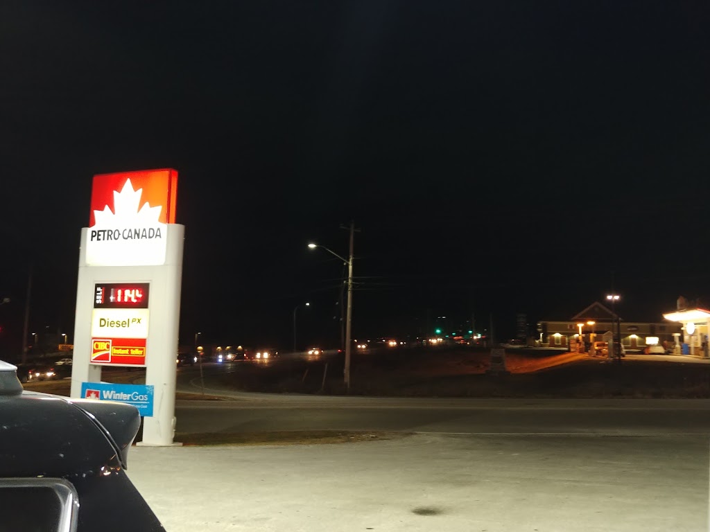 Petro-Canada | 2 Westwood Blvd, Upper Tantallon, NS B3Z 1H3, Canada | Phone: (902) 826-1123