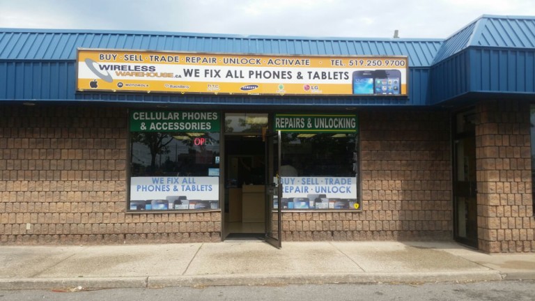 Wireless Warehouse | 2730 Howard Ave #2, Windsor, ON N8X 3X6, Canada | Phone: (519) 250-9700