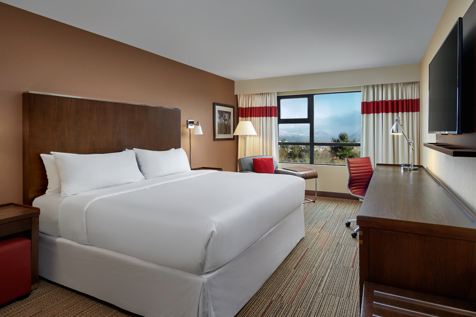 Four Points by Sheraton Vancouver Airport | 8368 Alexandra Rd, Richmond, BC V6X 4A6, Canada | Phone: (604) 214-0888