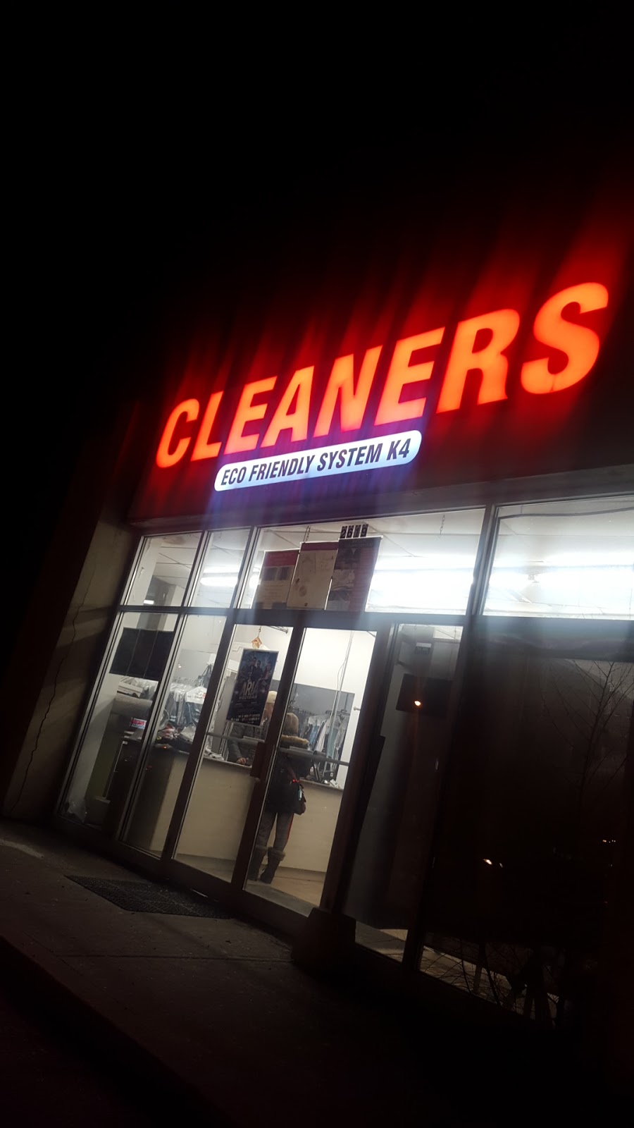 Zaman Dry Cleaning | 2619 Islington Ave, Etobicoke, ON M9V 2X4, Canada | Phone: (416) 742-3912