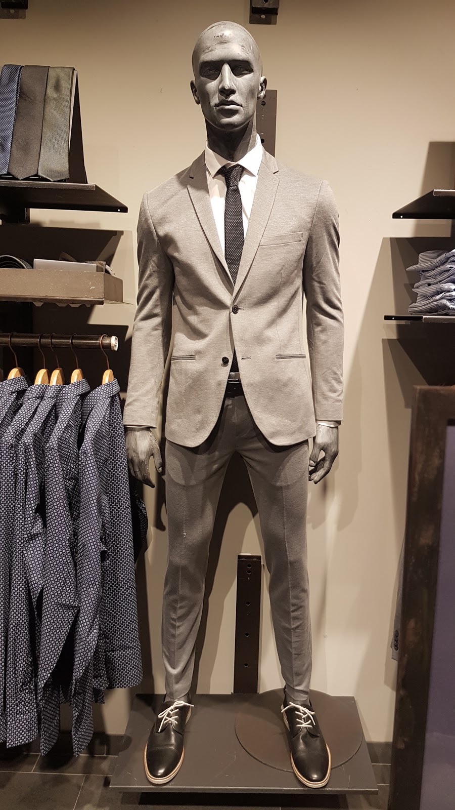 JACK & JONES | 1800 Sheppard Ave E, Toronto, ON M2J 5A7, Canada | Phone: (416) 756-4747