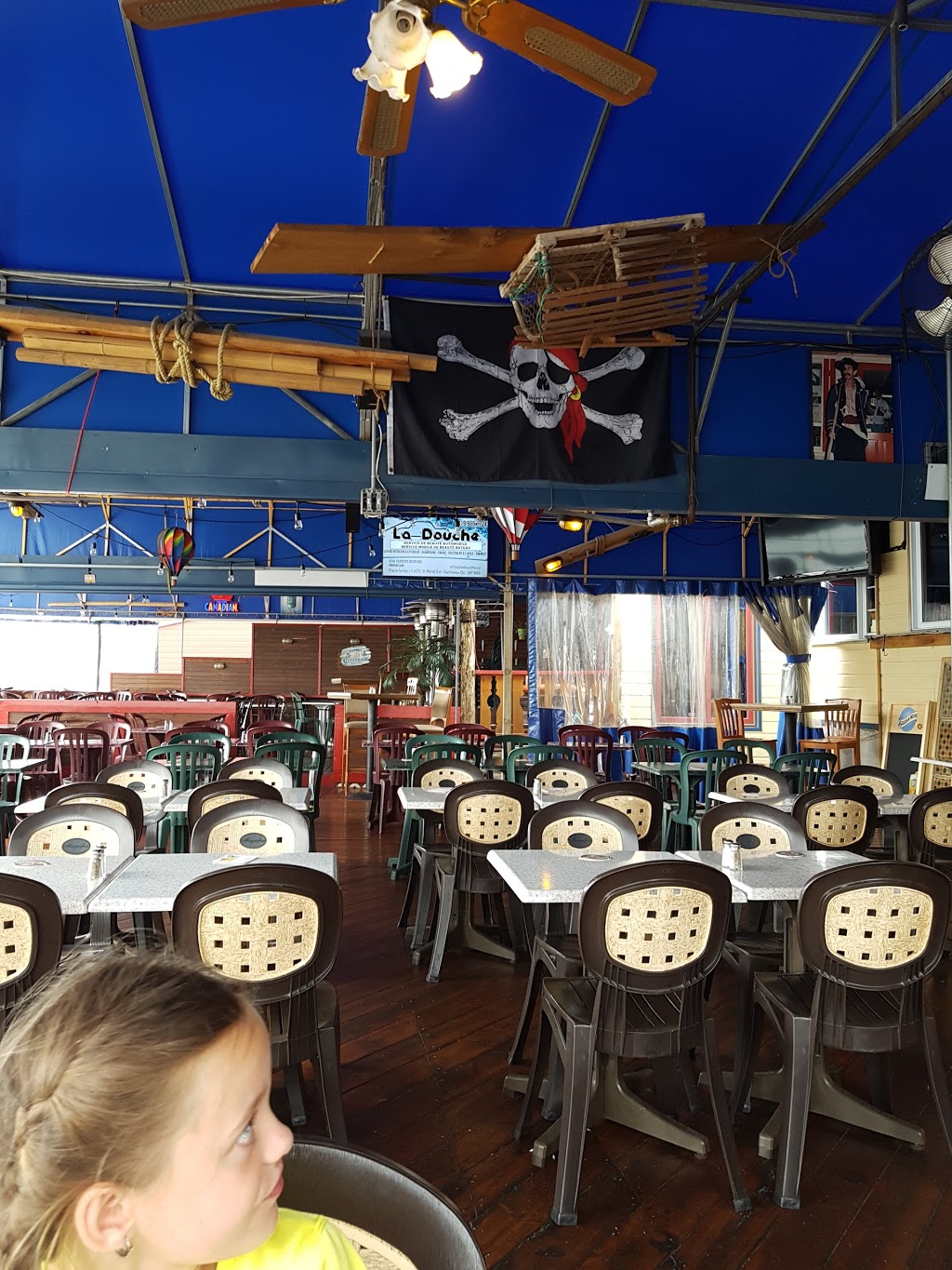 Restobord le pirate restaurant/traiteur | 1067 Rue Jacques-Cartier, Gatineau, QC J8T 2W3, Canada | Phone: (819) 243-5200