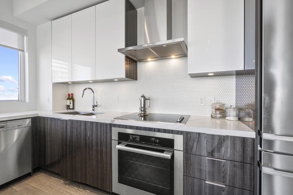 UberRenos | 889 Kipling Ave, Etobicoke, ON M8Z 5H2, Canada