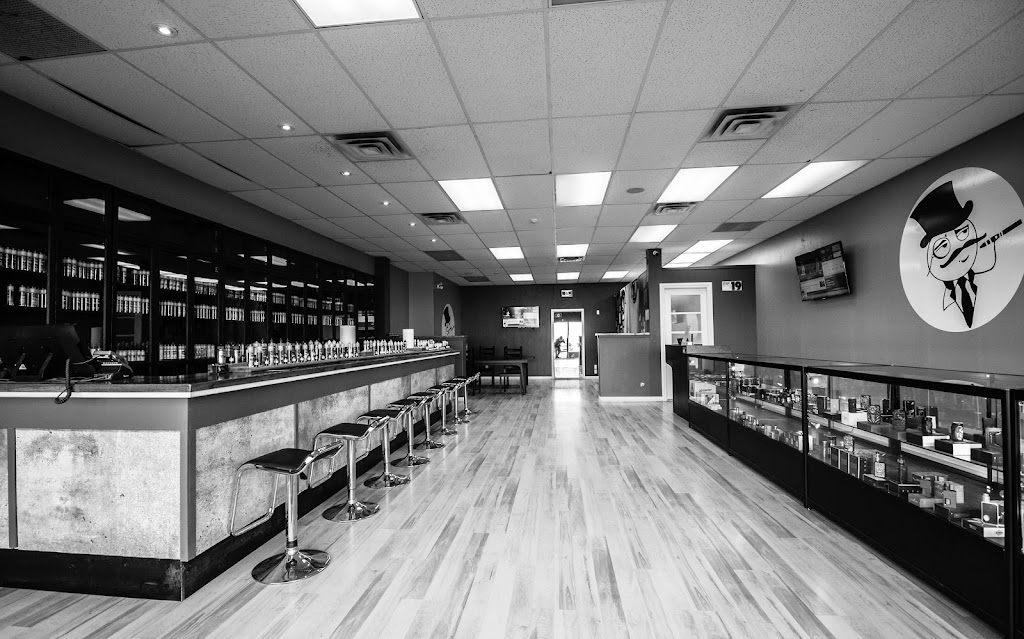 Sir Vape A Lot - Nepean | 1600 Merivale Rd, Nepean, ON K2G 5J8, Canada | Phone: (613) 617-2415