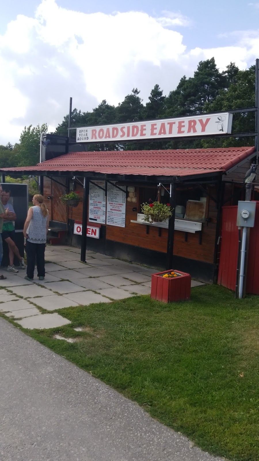 RoadSide Eatery | Concession Rd 11, Ramara, ON L3V 6H5, Canada | Phone: (705) 326-7576