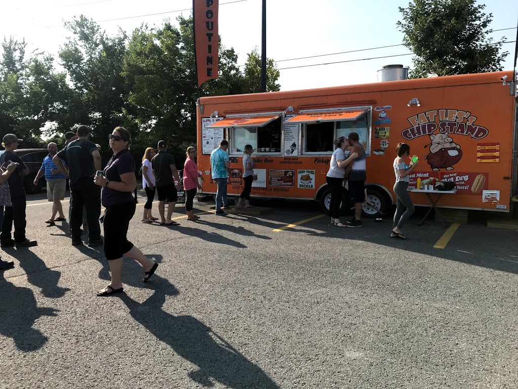 Fat Less Chip Stand & Wham Burger! | 3779 Strandherd Dr, Nepean, ON K2J 5M4, Canada | Phone: (613) 701-8333