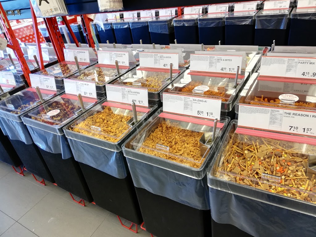 Bulk Barn | 275 Erie St S, Leamington, ON N8H 3C4, Canada | Phone: (519) 325-0469