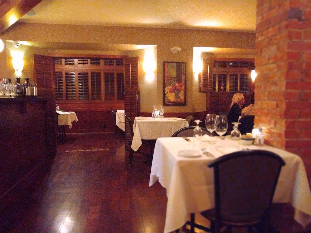 Villa Firenze | 610 1 Ave NE, Calgary, AB T2E 0B6, Canada | Phone: (403) 264-4297