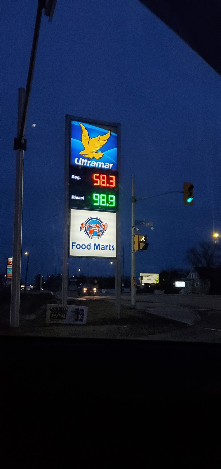 Ultramar | 3469 Innes Rd, Orléans, ON K1C 1T1, Canada | Phone: (613) 834-4233