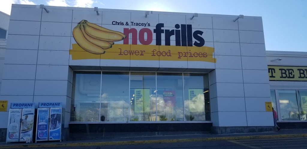 Chris & Traceys No Frills | 8901 100 St, Morinville, AB T8R 1V5, Canada | Phone: (866) 987-6453